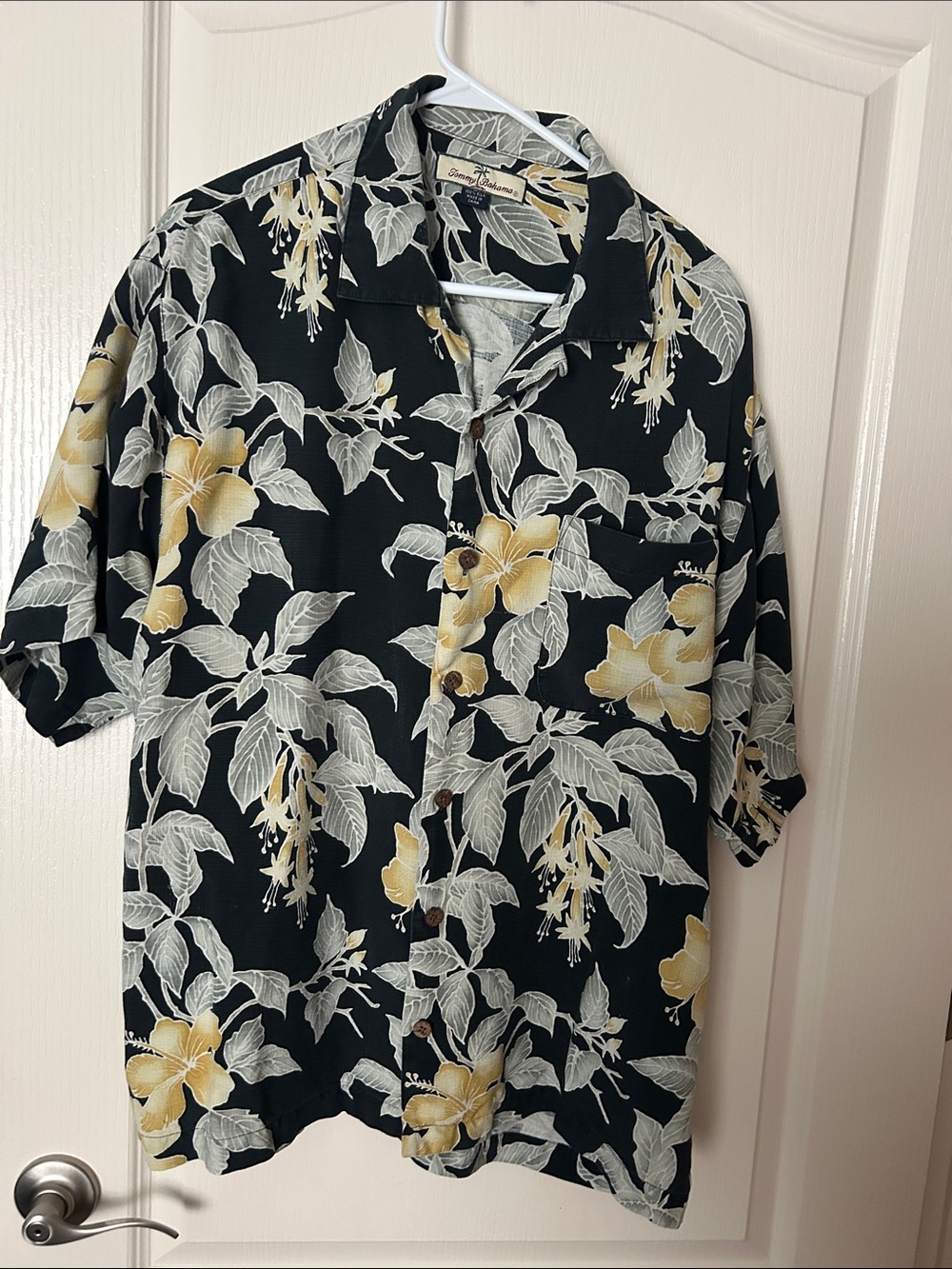Tommy Bahama Silk Shirt- size L